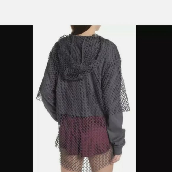 IVY PARK Double Layer Mesh Net Shirt Hoodie - Picture 4 of 6